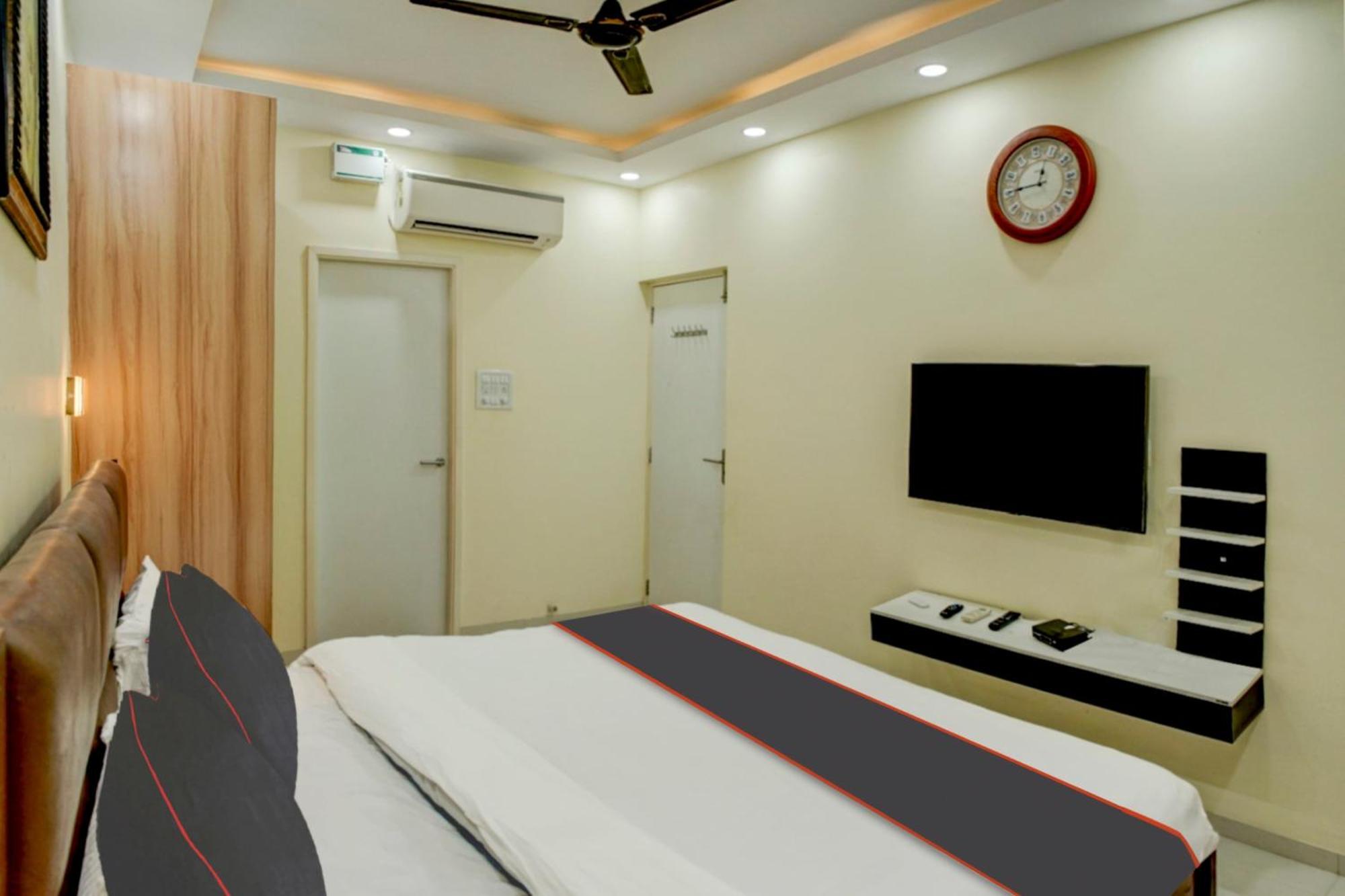 Flagship Santoshi Holiday Home Dabolim Eksteriør bilde